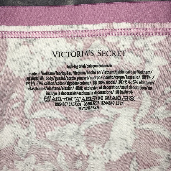 Victoria’s Secret Floral Patterned mauve and White Briefs - Picture 3 of 8